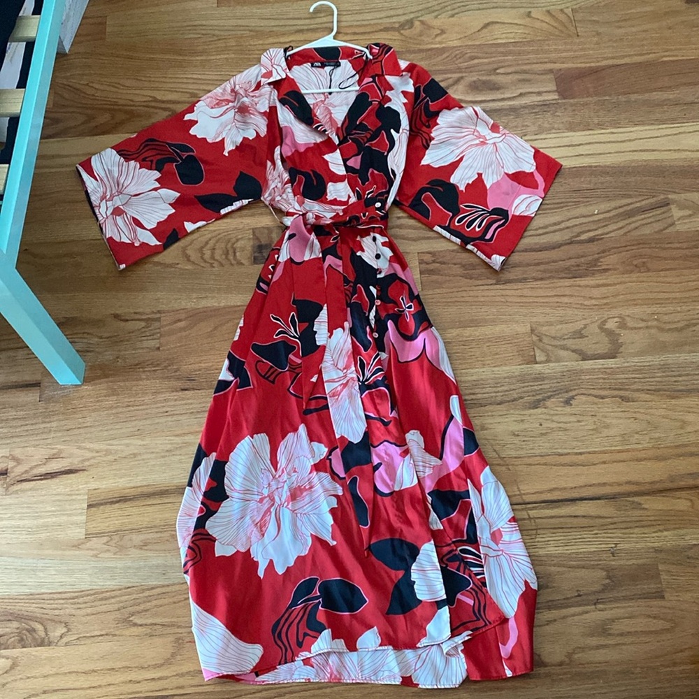 Red Floral Silk Zara Kimono Dress XS